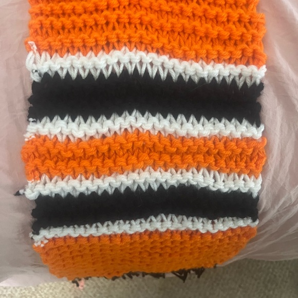 Handmade Orange Knit Scarf - Picture 4 of 4